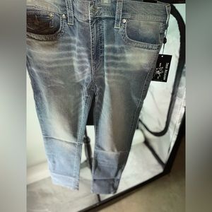 True religion relaxed skinny jeans